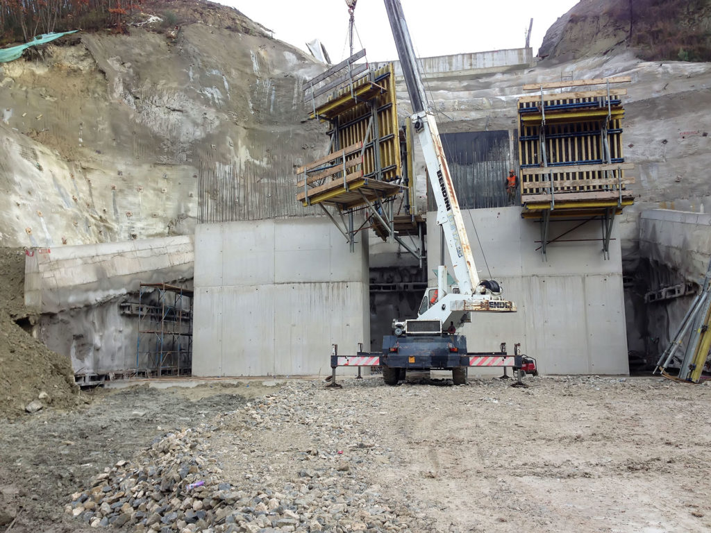 ca-nova-riqualificazione-spazi-materiali-pregio-strada-san-francesco-10