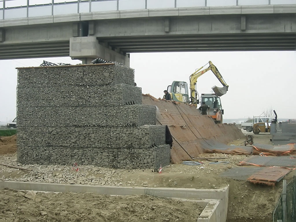 ca-nova-riqualificazione-spazi-materiali-pregio-strada-tav-31