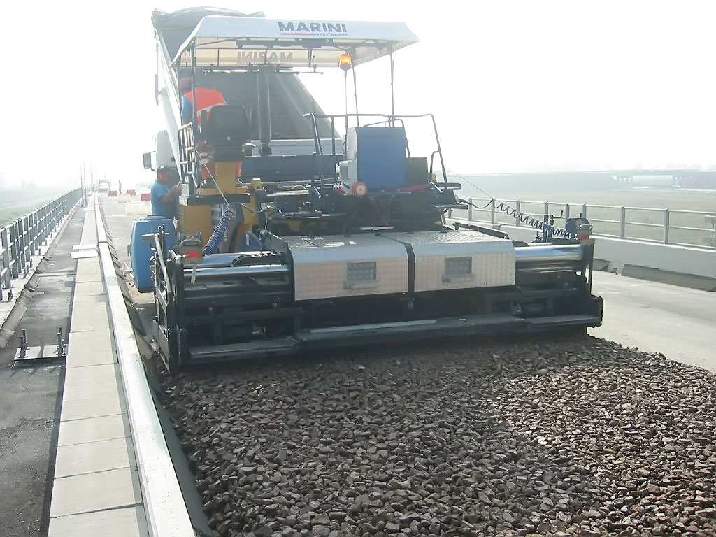 ca-nova-riqualificazione-spazi-materiali-pregio-strada-tav-36