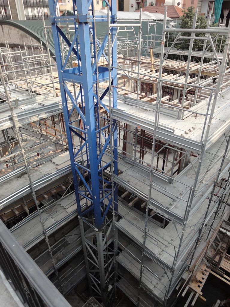 ca-nova-riqualificazione-spazi-materiali-pregio-via-millelire-milano-prima-7